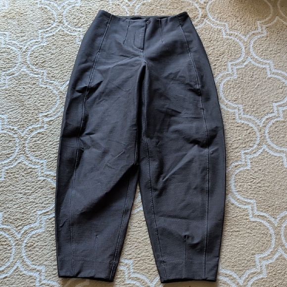 Lululemon Utilitech Twill Mid-Rise Barrel-Leg  Pant EUC - Picture 3 of 8